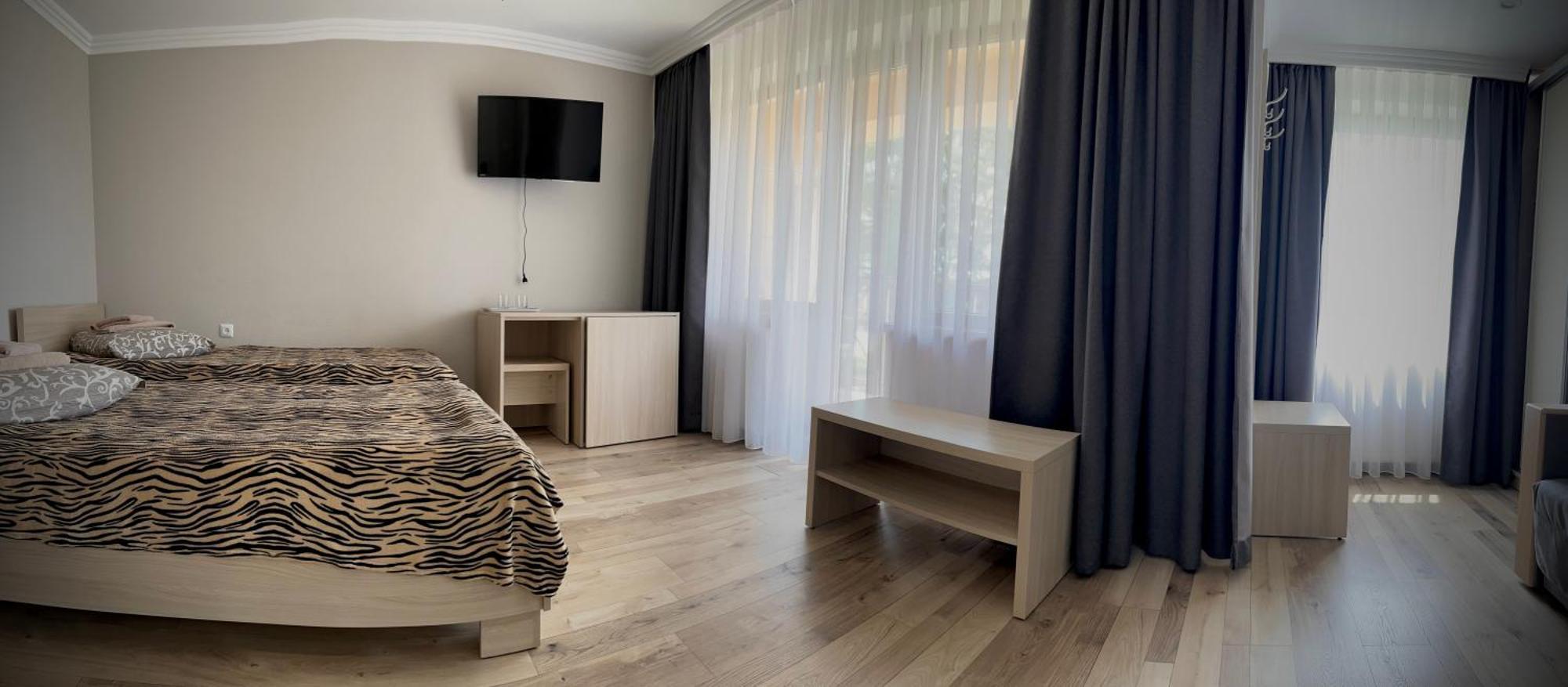 Hotel Intourist Mukacheve Exterior foto
