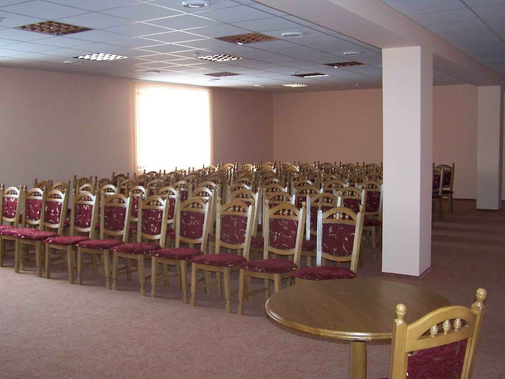 Hotel Intourist Mukacheve Exterior foto